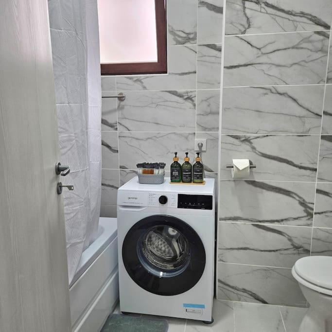 Cozy Sorada 2 Apartment Bragadiru Eksteriør bilde