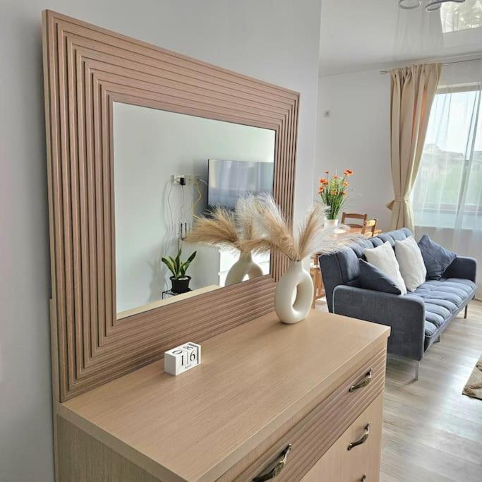 Cozy Sorada 2 Apartment Bragadiru Eksteriør bilde
